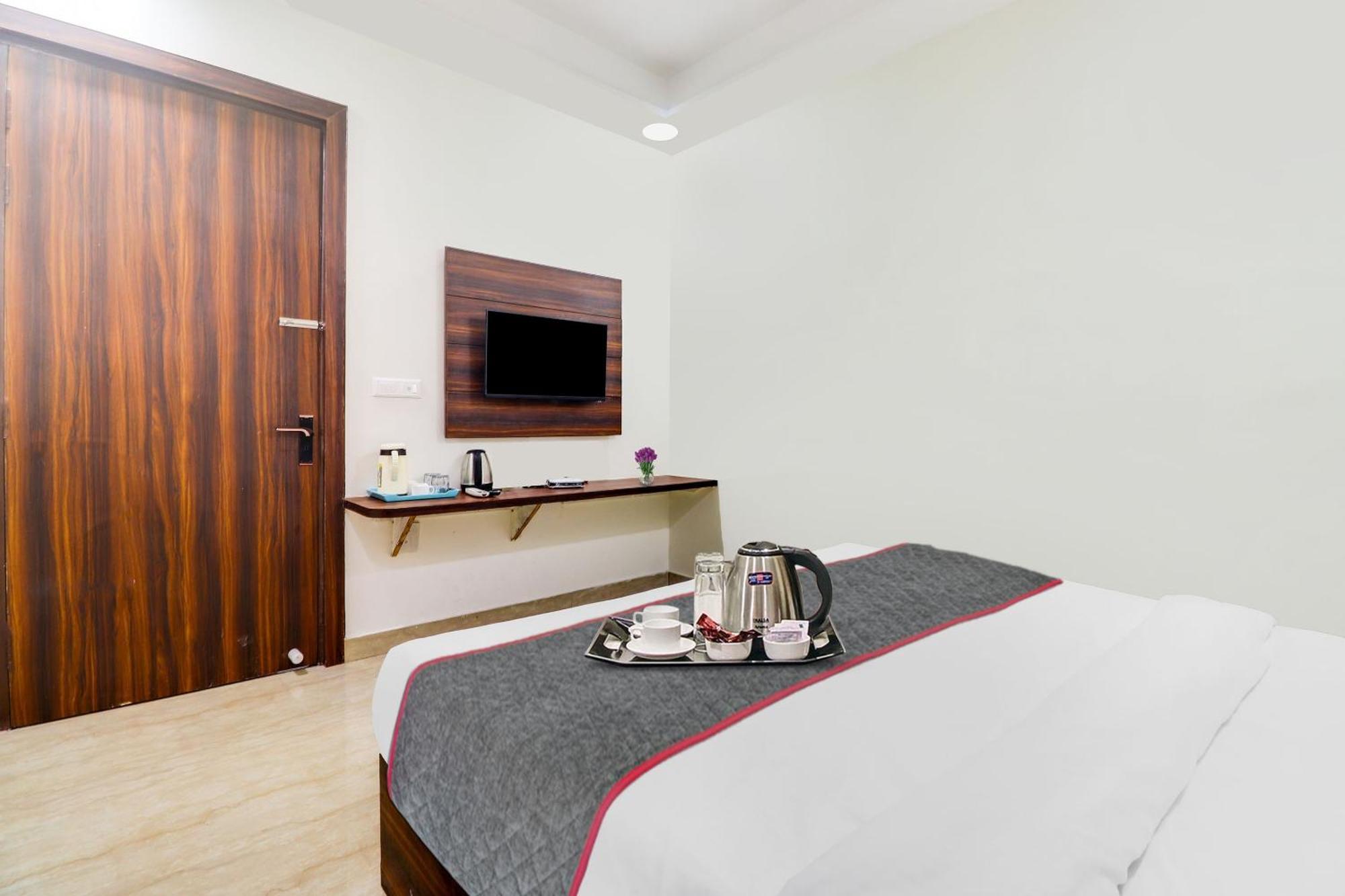Hotel O Golden Grand Agra  Exterior foto